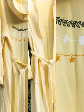 Soft Yellow Star-Print Hooded Robe